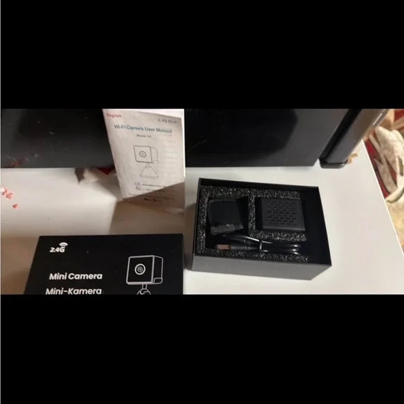 2.4G Mini Camera - Picture 2 of 2